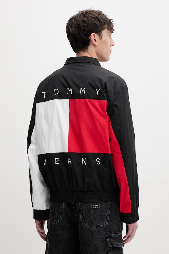 Tommy Jeans prechodná bunda dámska čierna DM0DM22738
