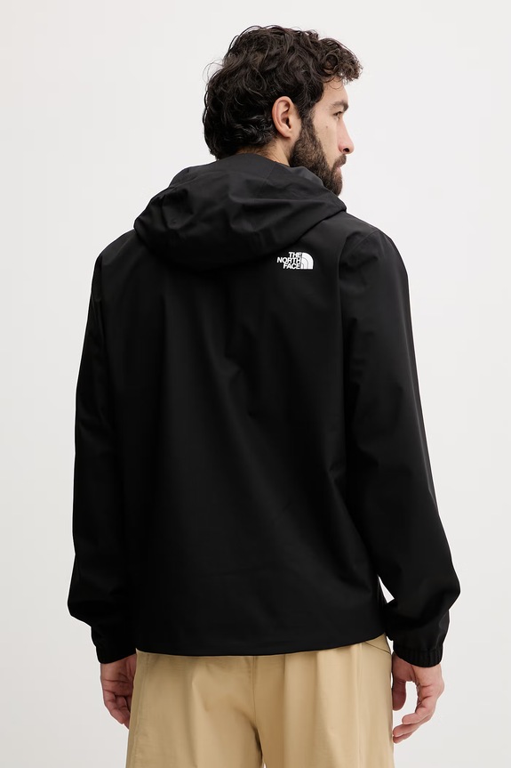 Ruházat The North Face sportos férfi QUEST NF0A8G0RJK31 fekete