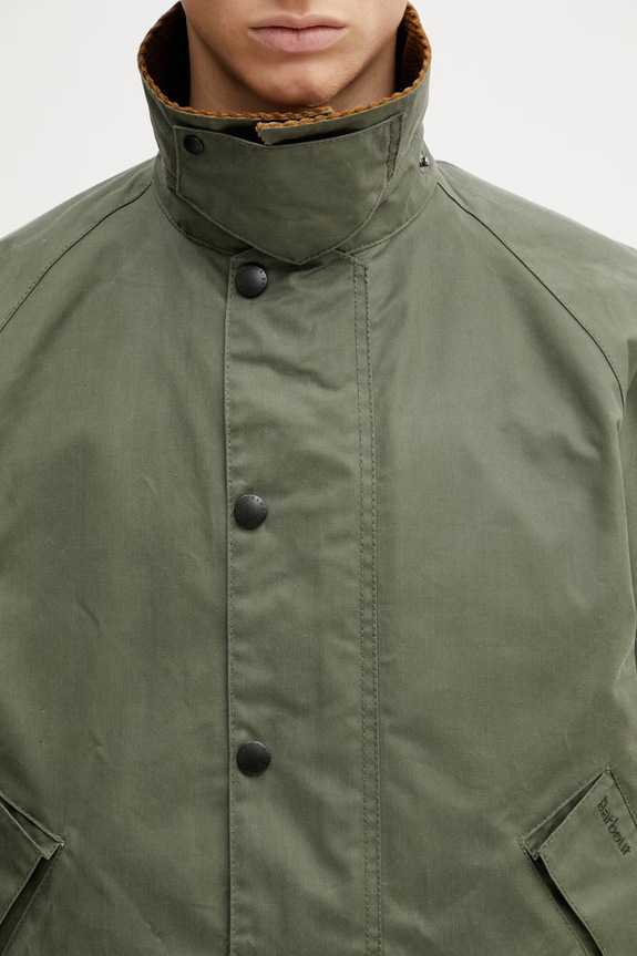 Barbour MWX1678GN32 giacca da uomo verde MWX1678GN32