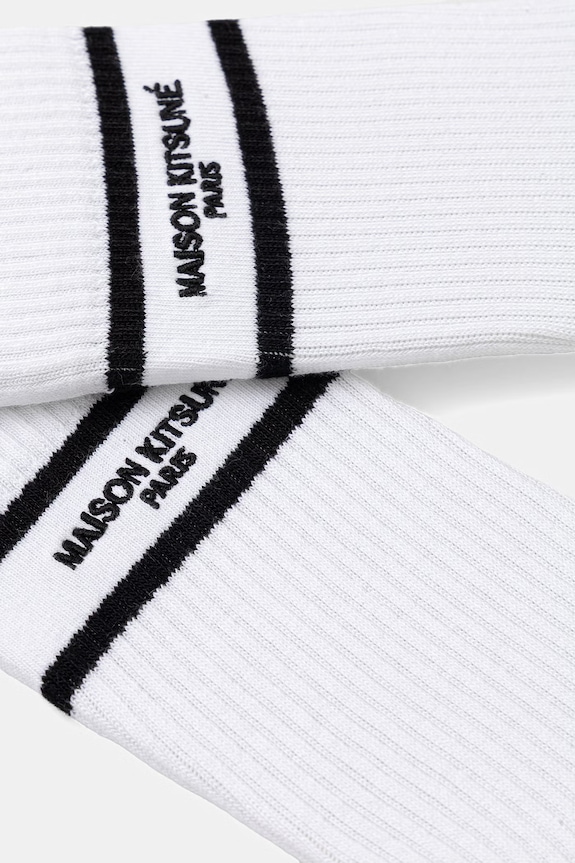 Чорапи Maison Kitsuné QU06401KT1173 бял SS26