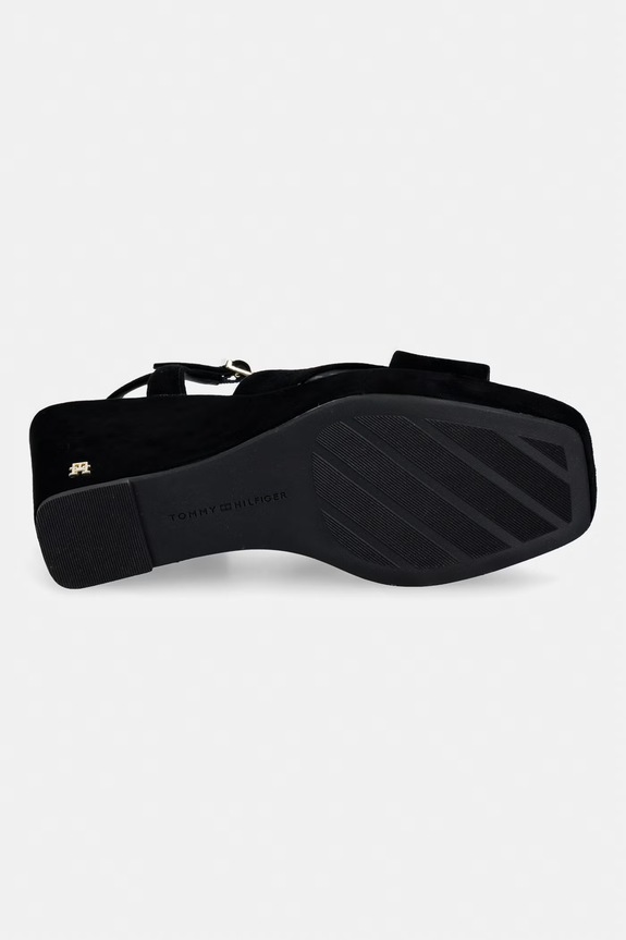 Semišové sandále na platforme Tommy Hilfiger SUEDE WRAPPED HIGH WEDGE FW0FW09218 čierna