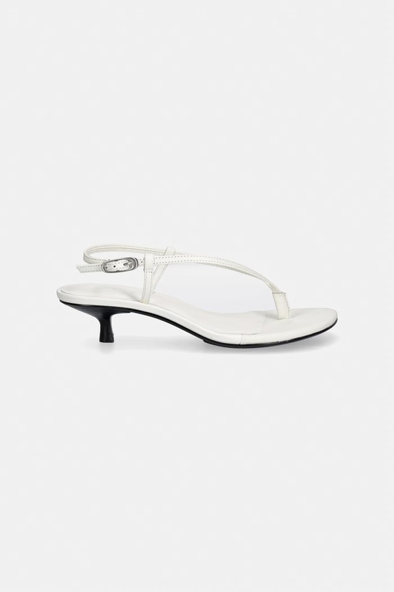 Calvin Klein bőr szandál KITT HEEL SNDL STRAPPY SLING LTH HW0HW02918 bézs SS26