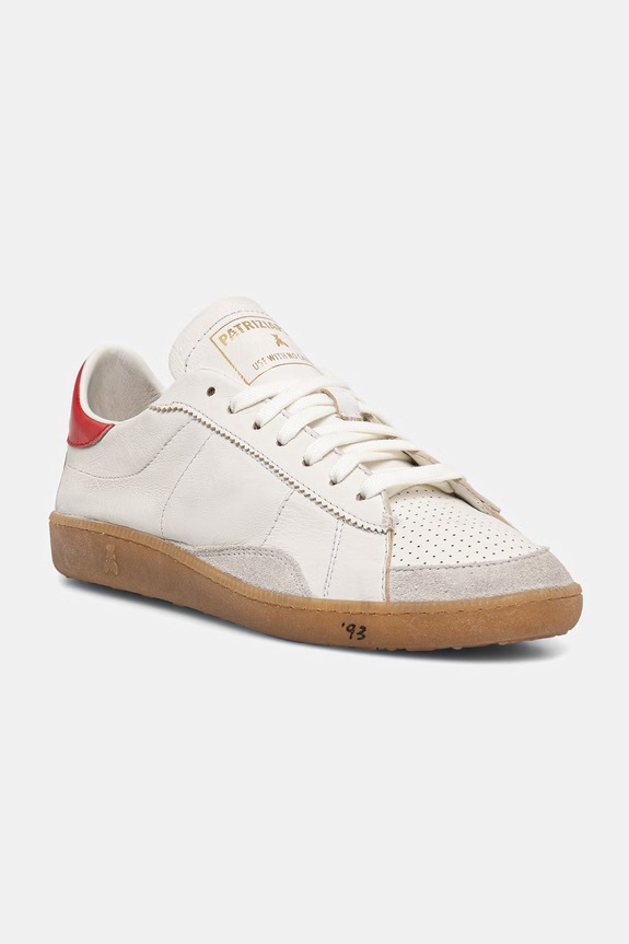 Patrizia Pepe sneakersy skórzane skóra zamszowa biały 8Z0134.L150.FF69
