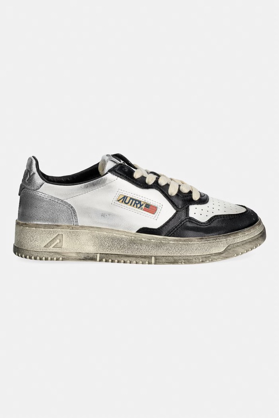 AUTRY sneakersy skórzane Supvint Low AVLWSV11 czarny SS26