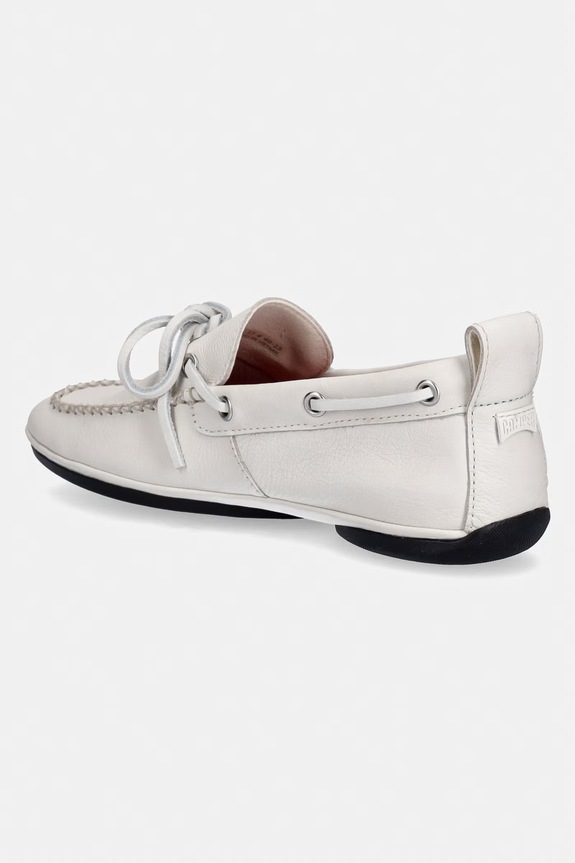 Παπούτσια Δερμάτινα μοκασίνια Camper Right Nina K201848.004 λευκό