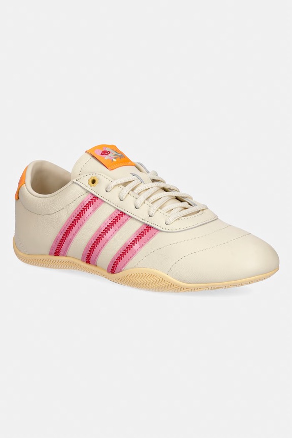 Δερμάτινα sneakers adidas Grand Court φλατ μπεζ KI3373