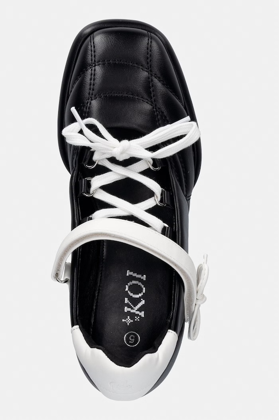 Koi Footwear lodičky na nízkom podpätku Adria Padded Kitten Heel Mary Janes čierna NV02