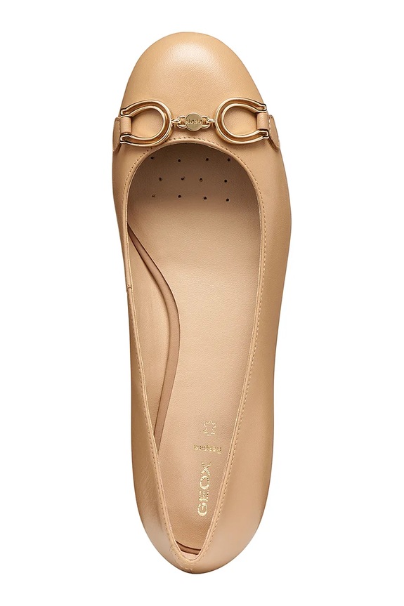 Δερμάτινες μπαλαρίνες Geox D VIRNILISA B D653KB000TUC5000 μπεζ