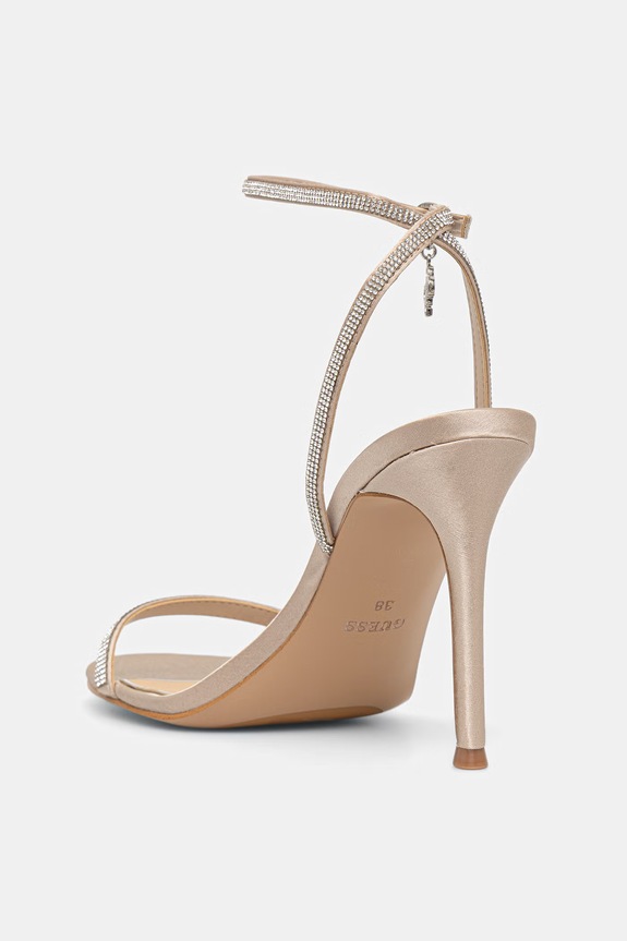 Обувь Сандалии Guess CHARMER FLJCHR.SAT03.NUDE бежевый