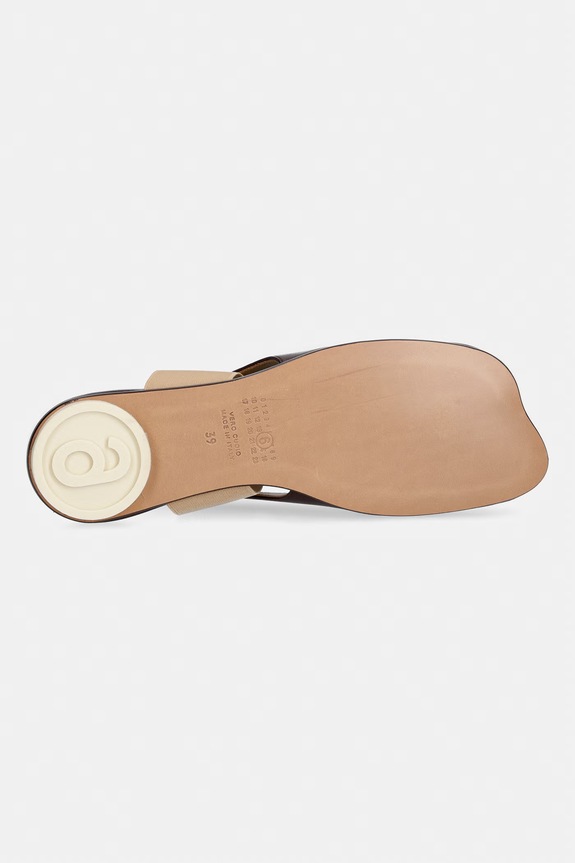 MM6 Maison Margiela sandały skórzane S59WP0212.P3628.T2259 brązowy