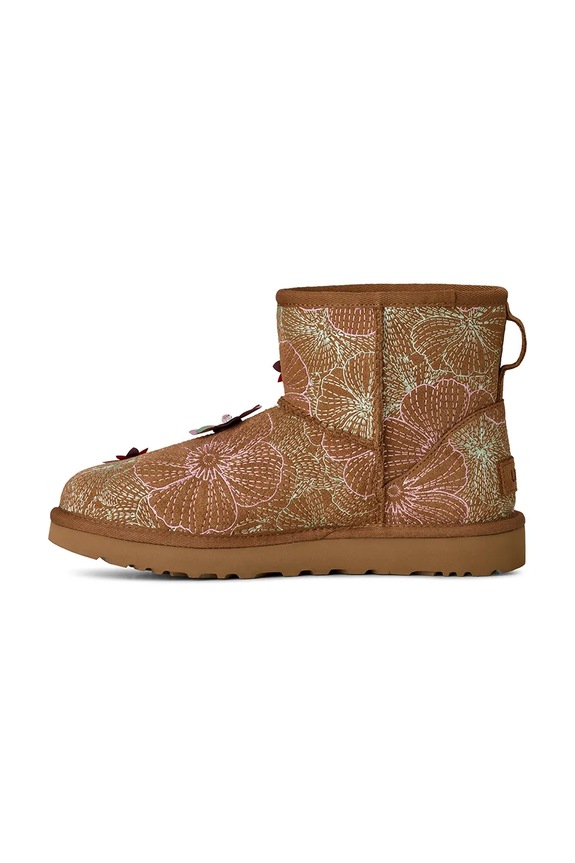 Semišové sněhule UGG W Classic Mini Meadow hnědá 1181014.CHE
