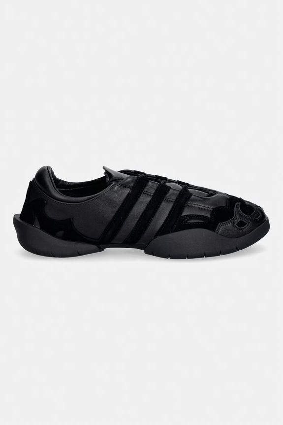 Y-3 sneakersy skórzane REGU 2002 KI0873 czarny SS26