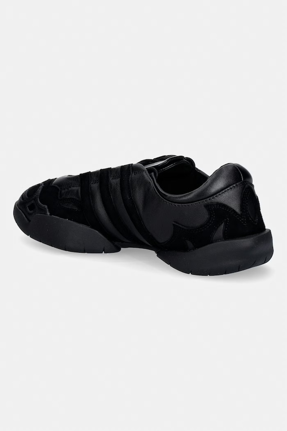Obuwie Y-3 sneakersy skórzane REGU 2002 KI0873 czarny