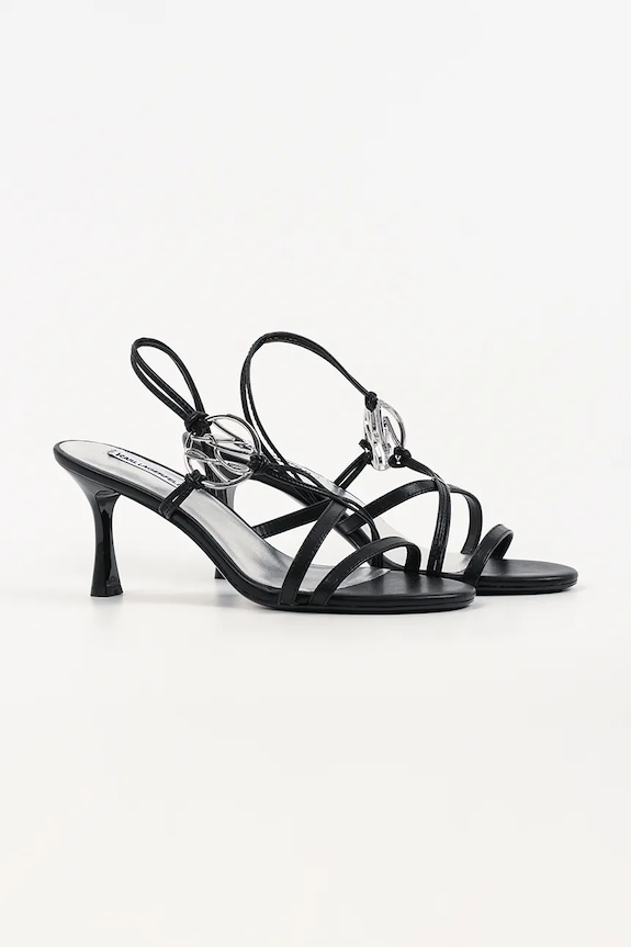 Karl Lagerfeld bőr tűsarkú Sienna KL32702A.000 fekete SS26