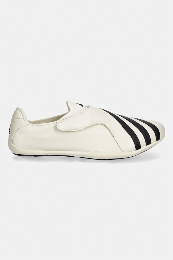 adidas Originals x Pharrell Williams YOGA VARIO FLAT EARTHER маратонки от кожа KI7668 бежов SS26