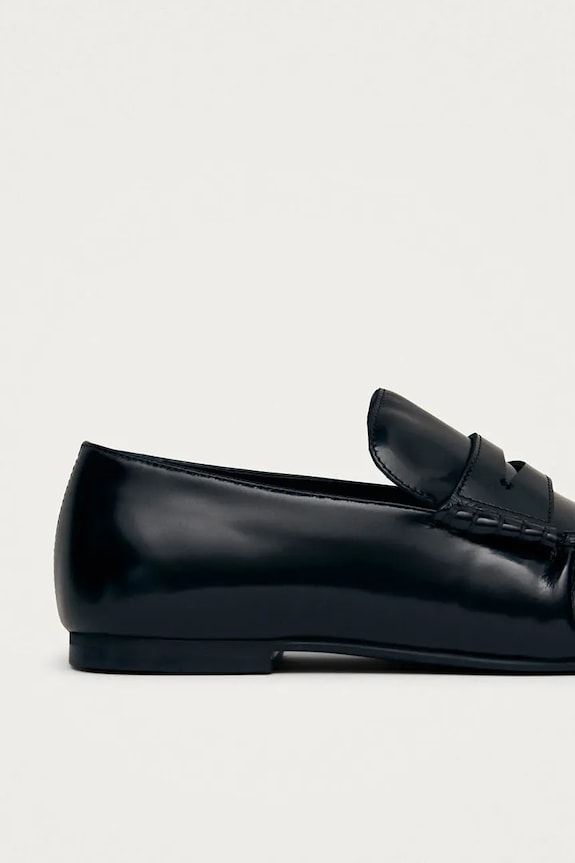 Alohas mocasini pentru femei. din piele Aven negru S101135.01