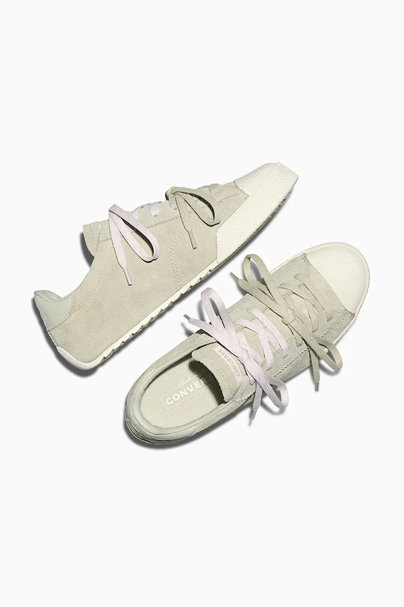 Converse Chuck Taylor Lo sneakers da donna in scamoscio A18892C