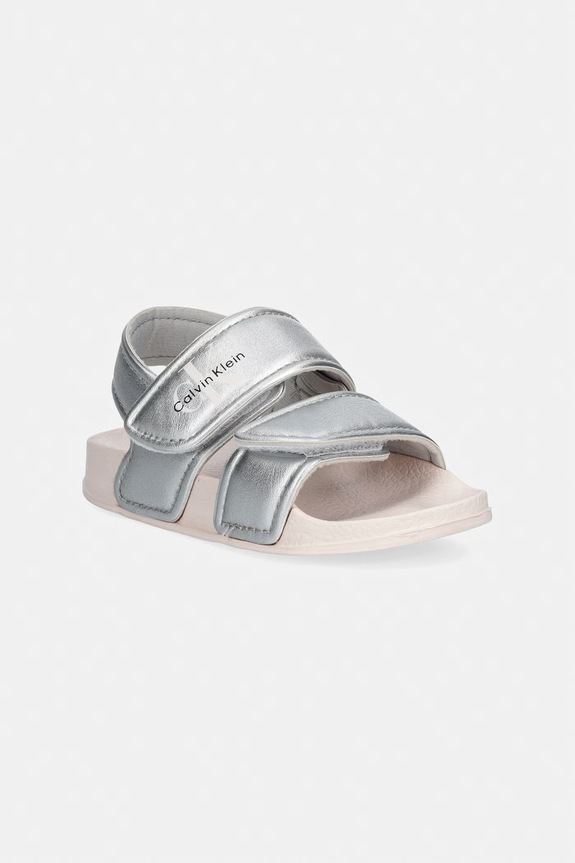 Calvin Klein Jeans sandále na plochom podpätku detské strieborná V1AF.83266.22.29