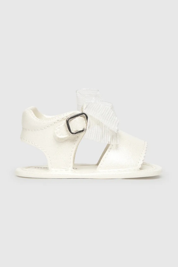 Mayoral Newborn buty niemowlęce imitacja skóry licowej biały 9084.G.1L.Newborn.PPY2