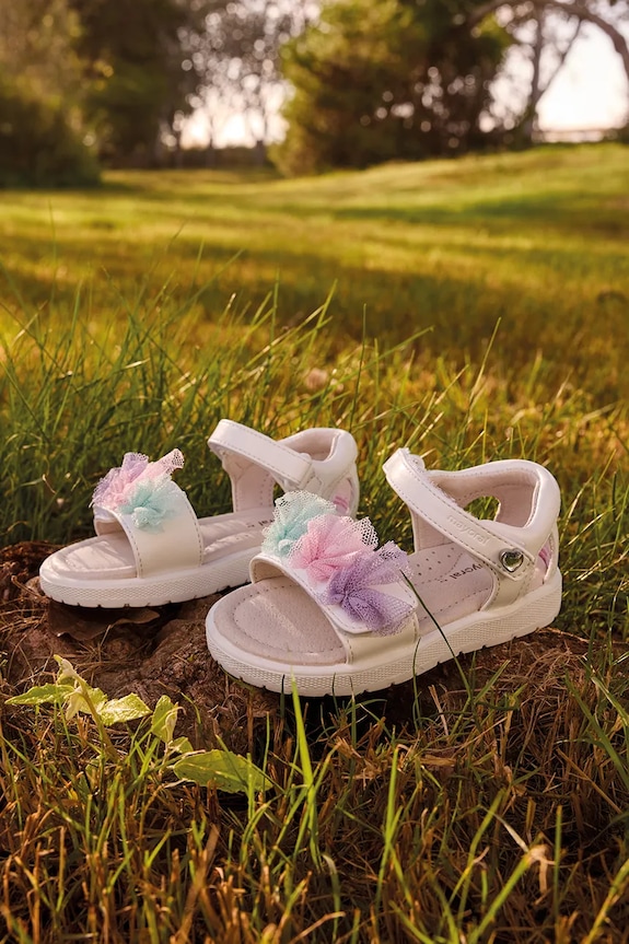 Mayoral sandały dziecięce biały 41743.38A.Baby.PPY2
