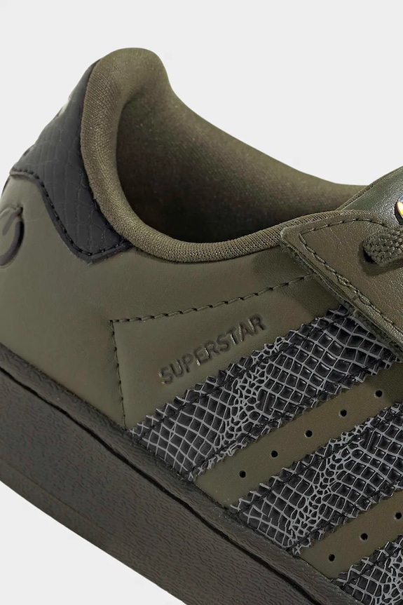 Дитячі кросівки adidas Originals SUPERSTAR LED LIGHTS IH6386