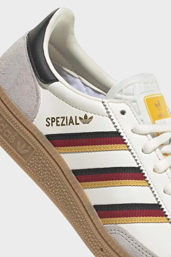 Detské semišové tenisky adidas Originals HANDBALL SPEZIAL HP3711