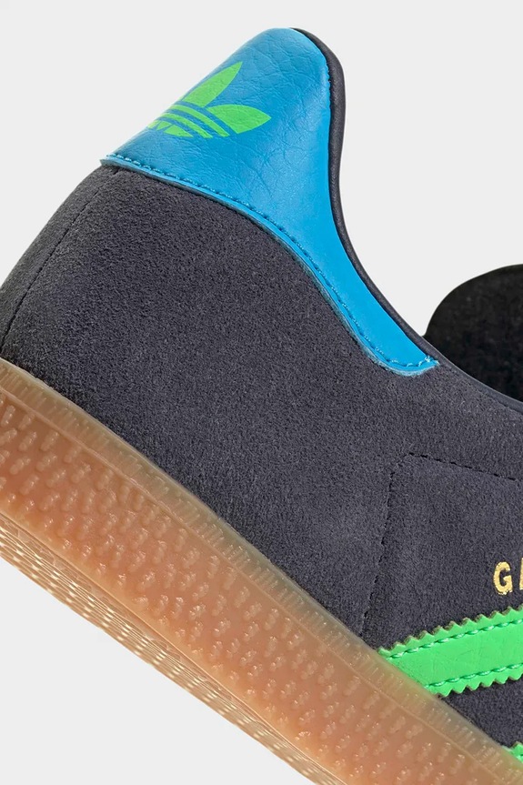 Otroške superge iz semiša adidas Originals GAZELLE IH6466
