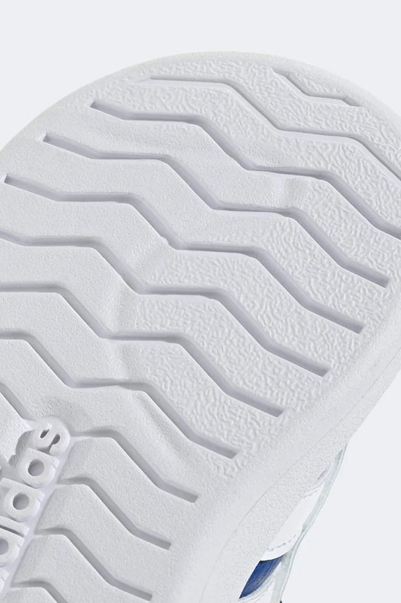 Детски маратонки adidas STREETTALK JQ8606