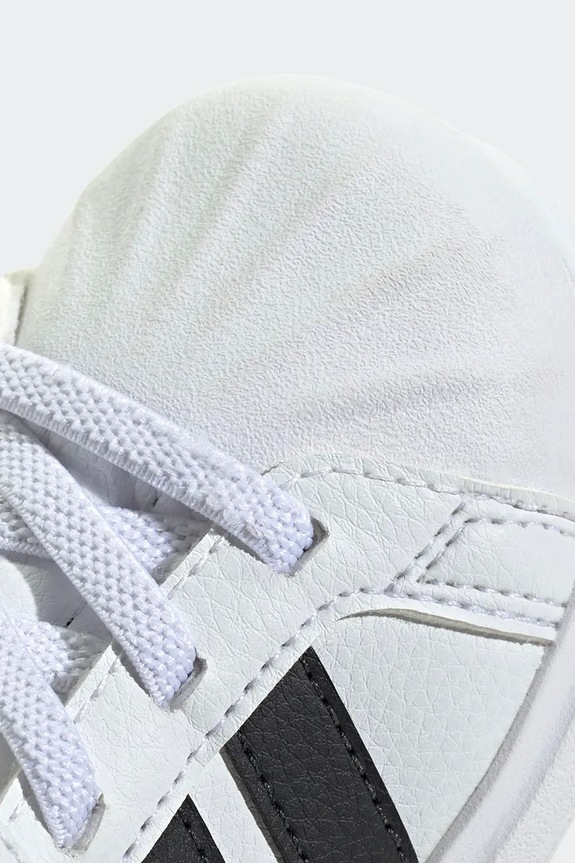 Детски маратонки adidas STREETTALK JQ6145