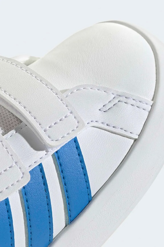 Dětské tenisky adidas GRAND COURT 3.0 HP3536