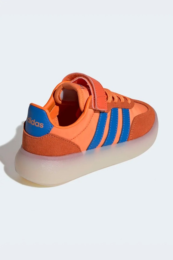 Chłopiec adidas sneakersy dziecięce BARREDA DECODE JP6722 pomarańczowy
