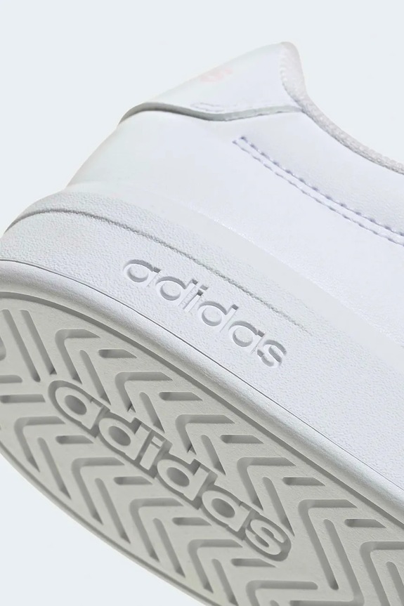Adidas GRAND COURT 3.0 sneakersy dziecięce JQ1978