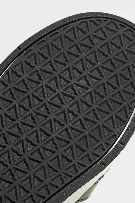 Дитячі кросівки adidas BREAKBASE JP9296
