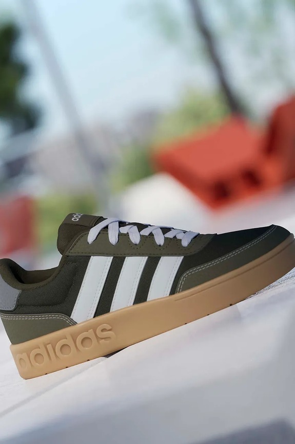 Детские кроссовки adidas BREAKBASE JR9783