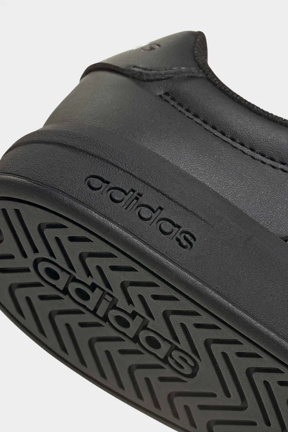 Дитячі кросівки adidas GRAND COURT 3.0 KK3791