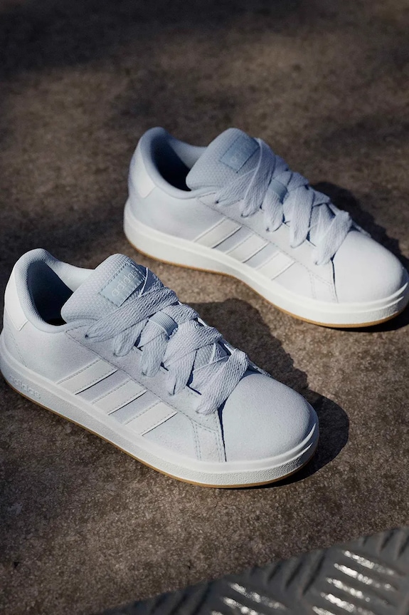 Παιδικά σουέτ sneakers adidas GRAND COURT 00s KI4068