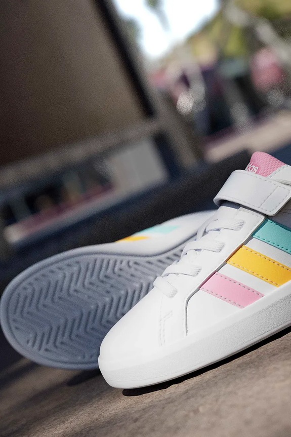 Otroške superge adidas GRAND COURT 3.0 KI6503