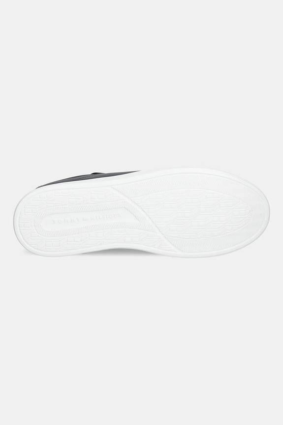Tenisky Tommy Hilfiger ICON COURT LIGHT PREMIUM FM0FM05837 čierna