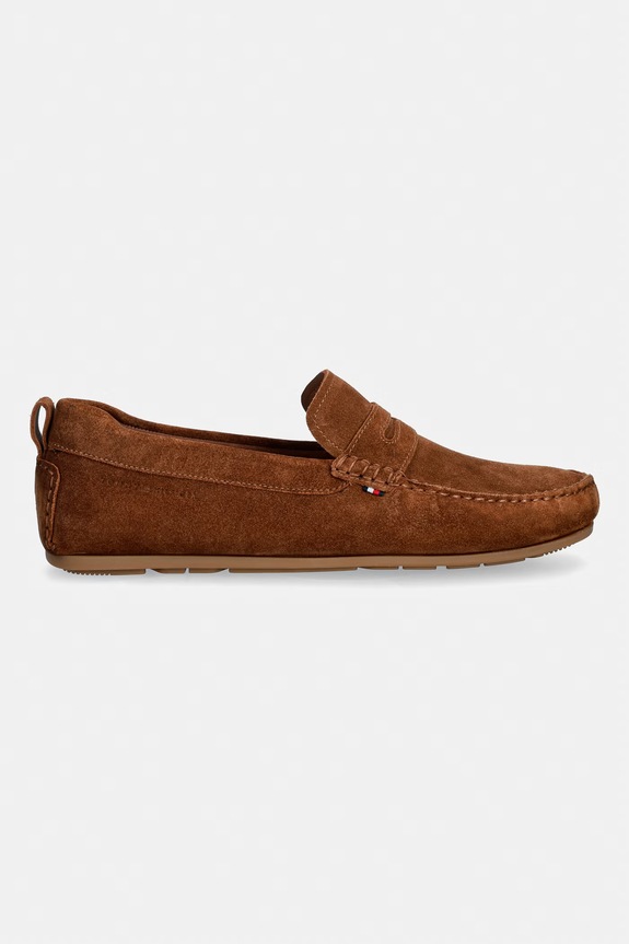 Tommy Hilfiger mocasini pentru bărbați, din piele întoarsă CORE HILFIEGR SUEDE DRIVER FM0FM05789 maro SS26