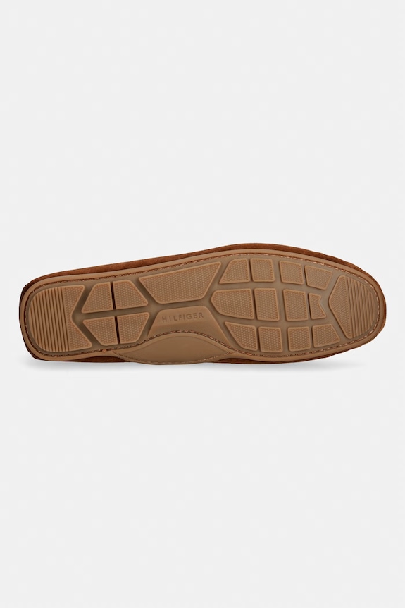 Tommy Hilfiger mocasini pentru bărbați, din piele întoarsă CORE HILFIEGR SUEDE DRIVER FM0FM05789 maro