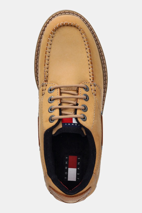 Nubukové topánky Tommy Jeans ARCHIVE 01 BOAT SHOE béžová EM0EM01703