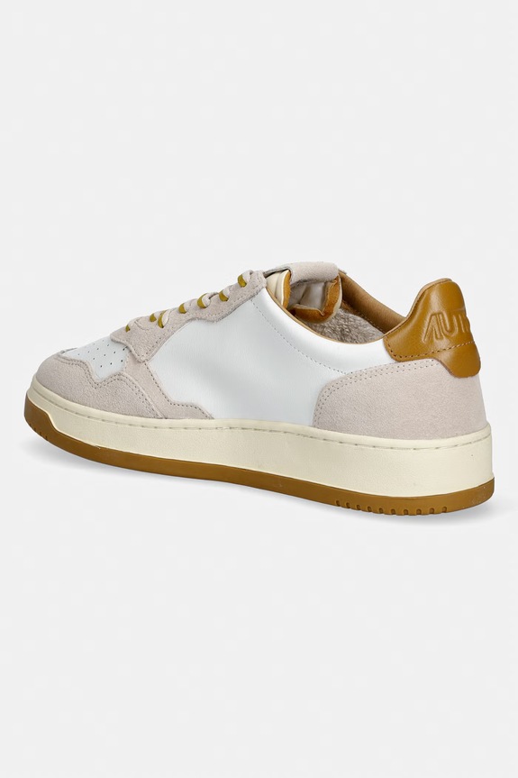 Shoes AUTRY sneakers Medalist Low AULMBW03 beige