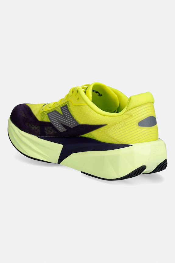 Obuv New Balance obuv na beh pánska REBELv5 MFCX4TR zelená
