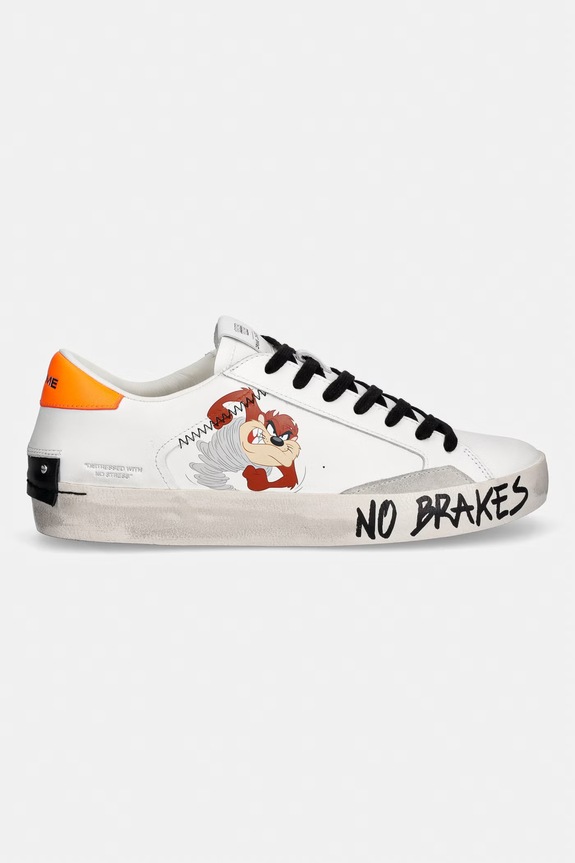 Δερμάτινα sneakers Crime London DISTRESSED WARNER BROS 77050PP8.10 λευκό SS26