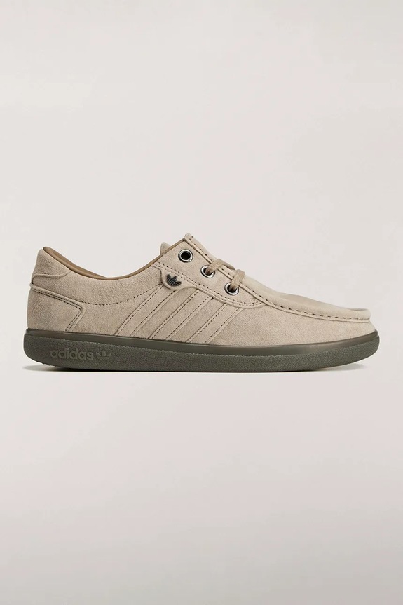 adidas Originals PUNSTOCK x SPZL mocasini pentru bărbați din piele întoarsă bej KK3672