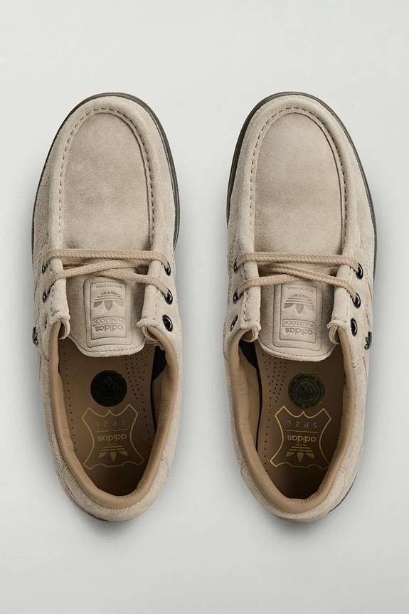 adidas Originals PUNSTOCK x SPZL mocasini pentru bărbați din piele întoarsă bej KK3672