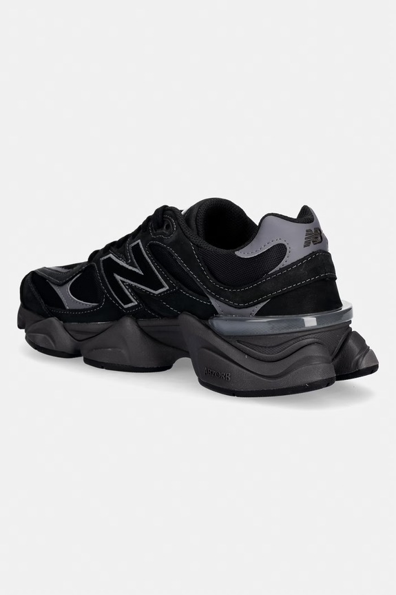 Обувки New Balance 9060 маратонки U906079E черен