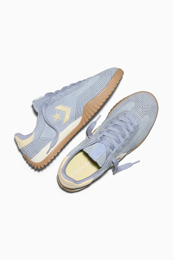 Σουέτ sneakers Converse Run Star Trainer A16075C