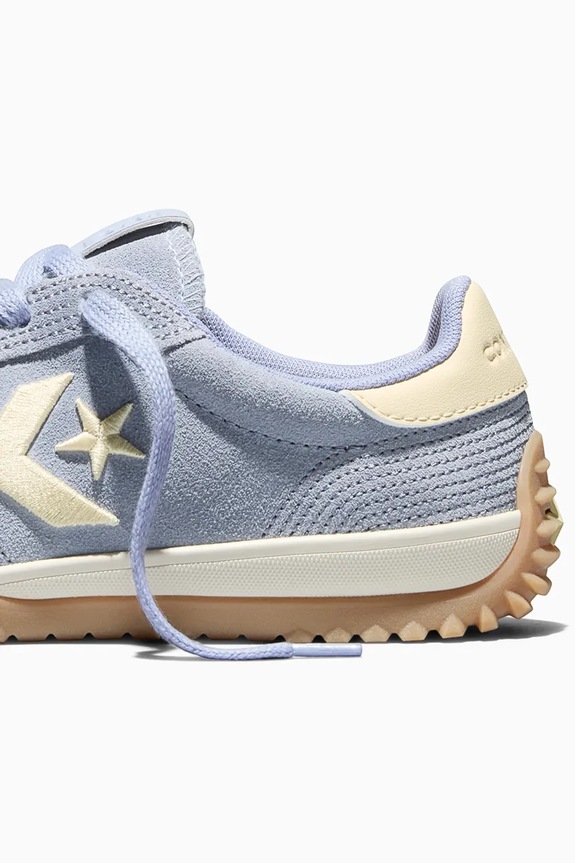 Σουέτ sneakers Converse Run Star Trainer A16075C