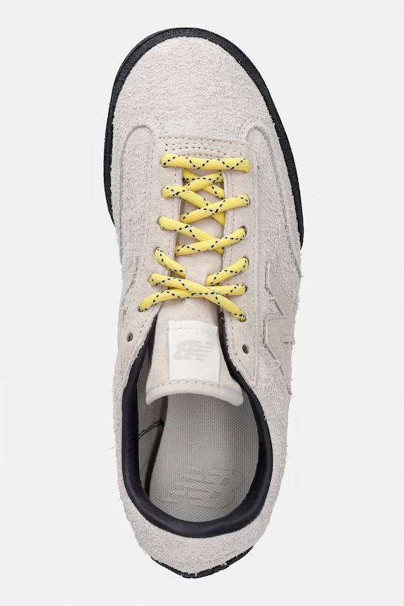 New Balance UGTR sneakersy zamszowe beżowy UGTR83J